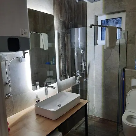 Berny 3 Sobe Apartamento